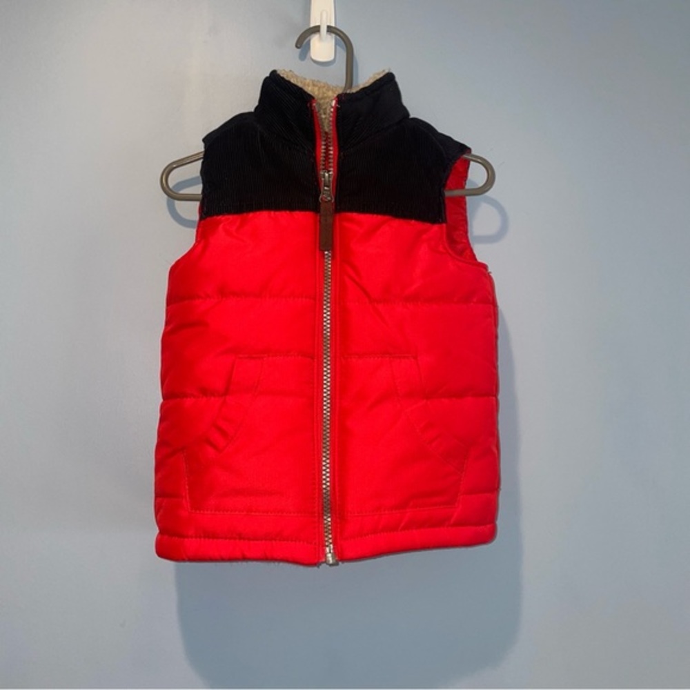 Carter's Kids/Toddler Vest 2T in Red